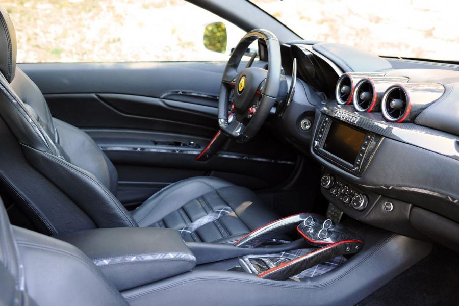  Ferrari F12berlinetta in Tailor Made 2012 года  (фото 6 из 6)